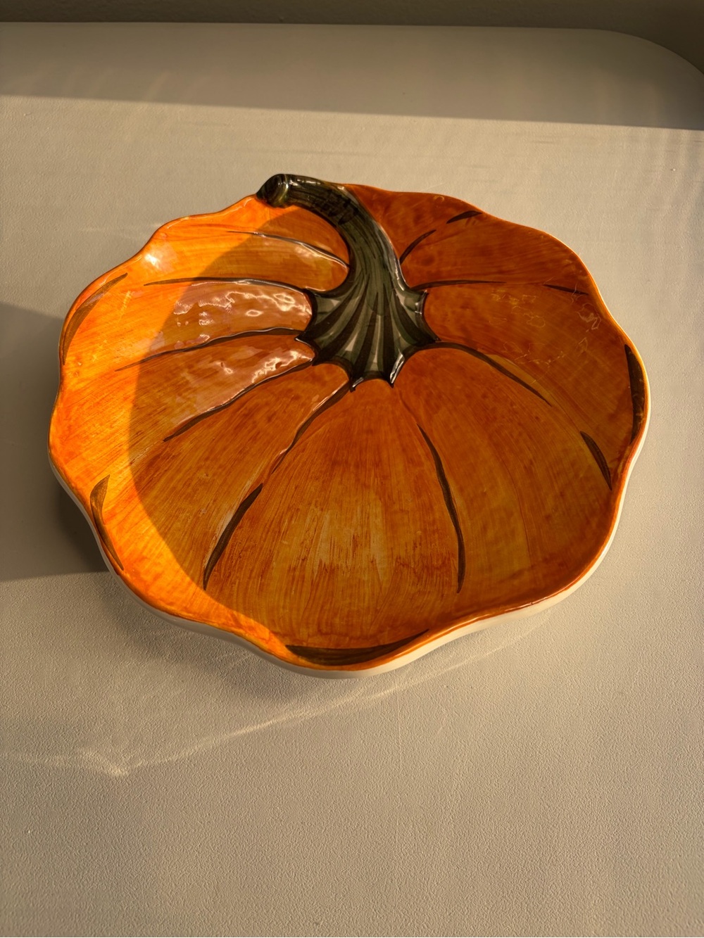 Williams Sonoma Orange Pumpkin Serving Bowl Made in Italy